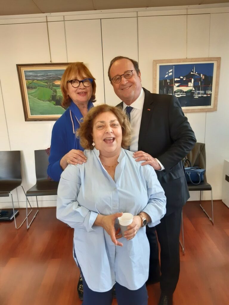 Danièle Aubanel et Jany Nahon aux côtés de François Hollane